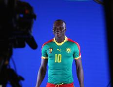 世俱杯决赛-瑞士队在第二场比赛中迎战喀麦隆