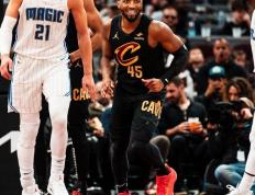 世俱杯改制-骑士擒下篮网继续领跑