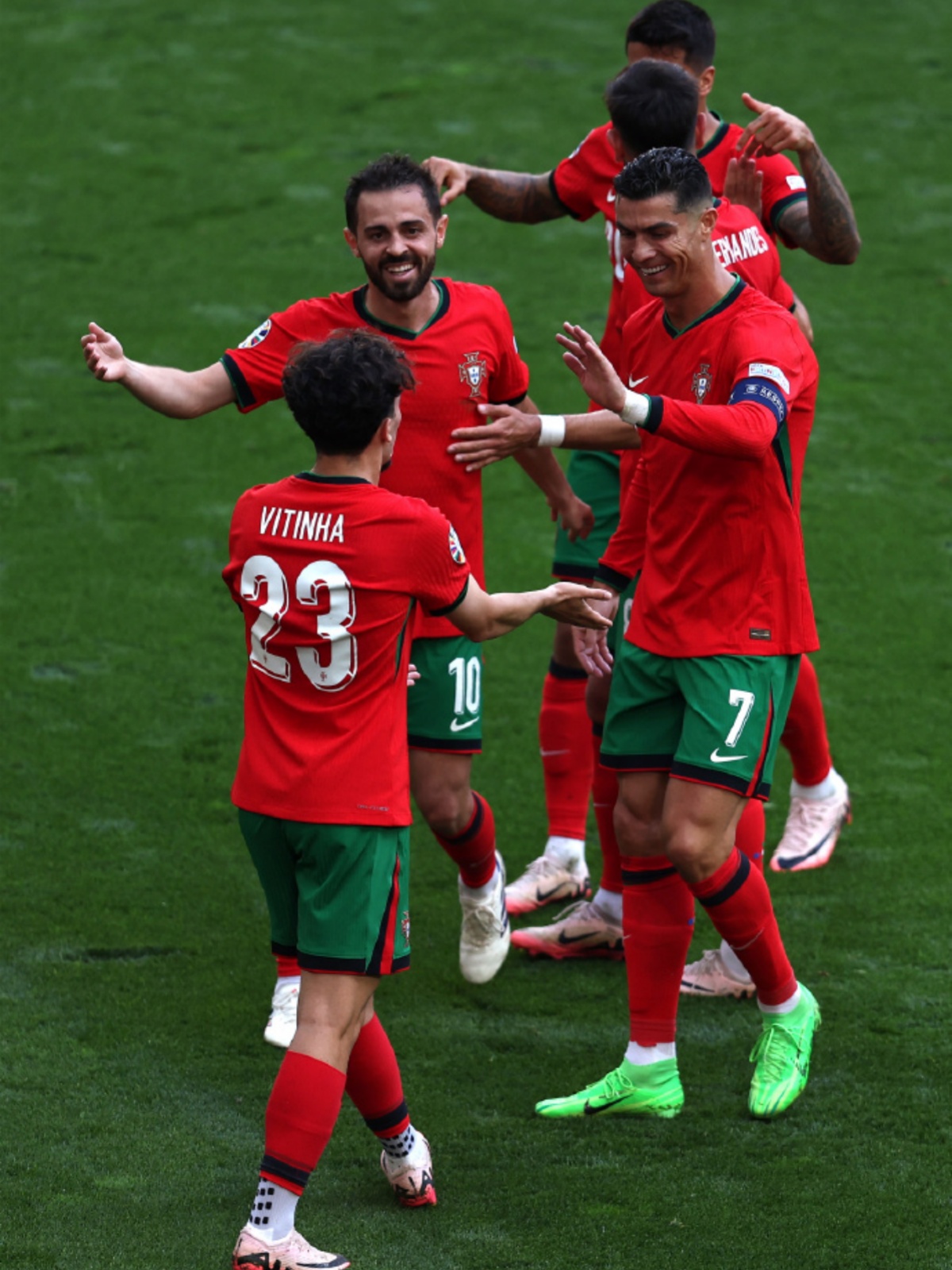 世俱杯改制-葡萄牙鏖战荷兰，萨内扛起全队