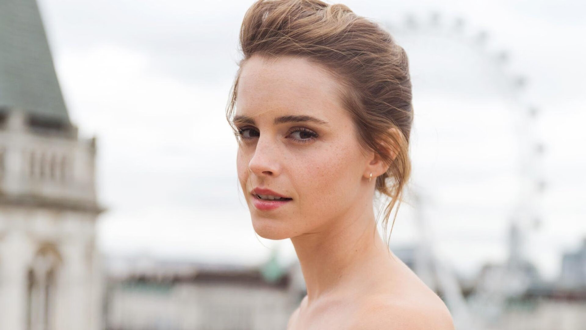 世俱杯分组-德罗赞冠军级表现引爆联盟，雄鹿压哨绝杀国王夺胜利