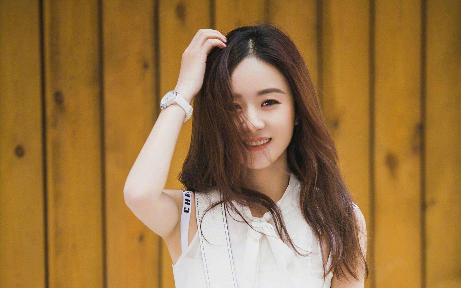 世俱杯分组-拉文爆发助黄蜂淘汰赛过关独行侠