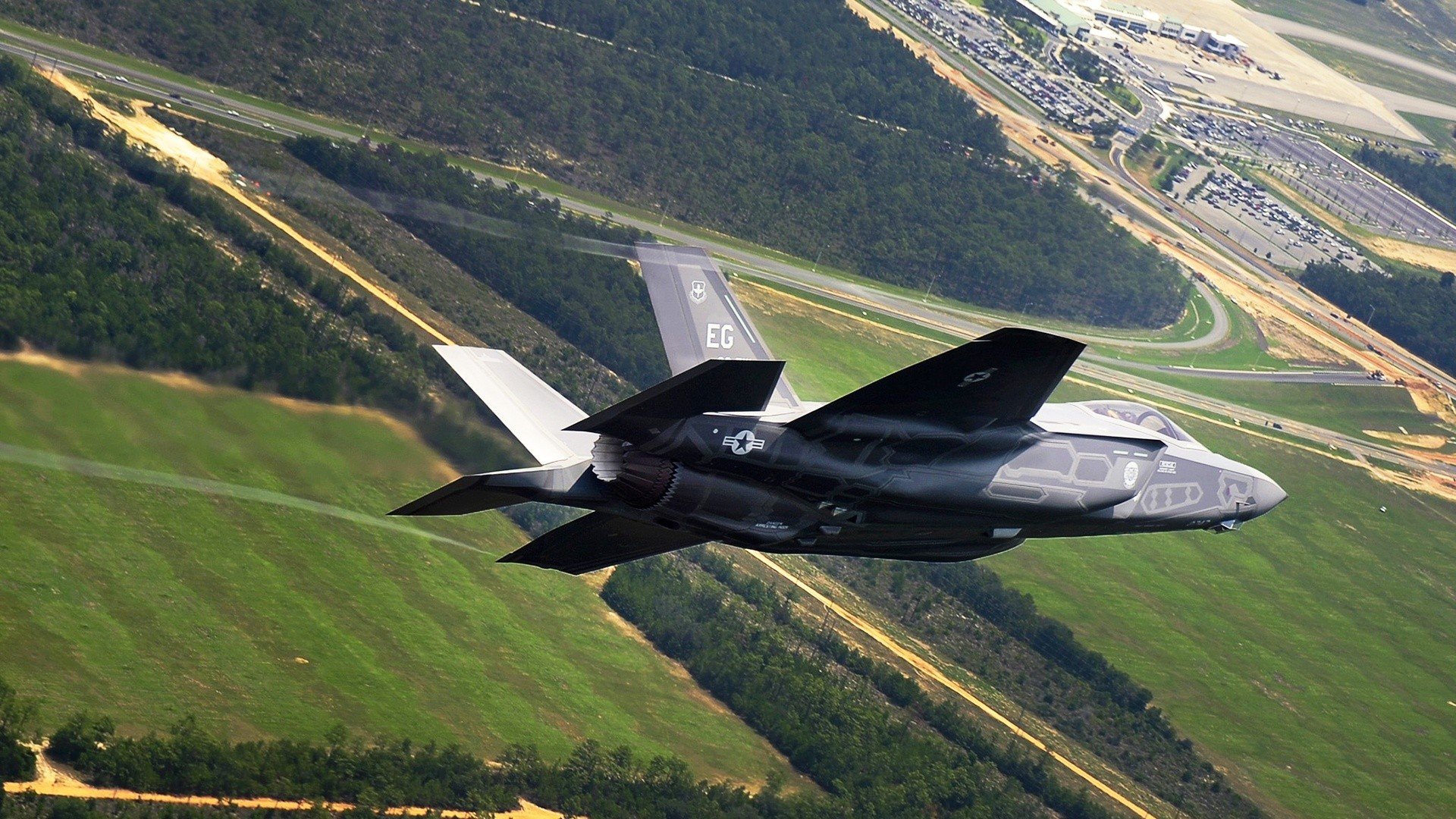 世俱杯直播-乔治神兵天降！凯尔特人第三节一波流摧毁新疆防线